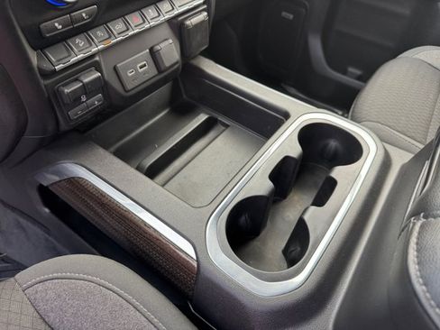 Used 2020 Chevrolet Silverado 1500 RST AWD/4WD image 29