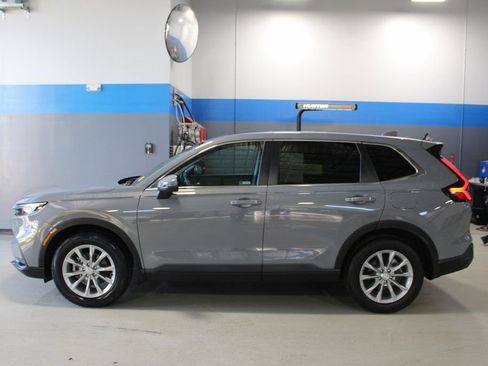 Used 2023 Honda CR-V EX image 15