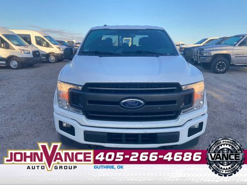 Used 2018 Ford F150 XLT w/ Equipment Group 302A Luxury AWD/4WD image 11