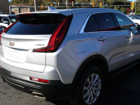 Used 2021 Cadillac XT4 Luxury w/ Cold Weather Package image 19