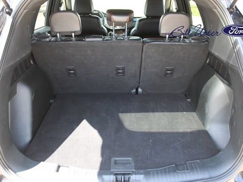 Used 2025 Ford Escape ST-Line FWD image 10