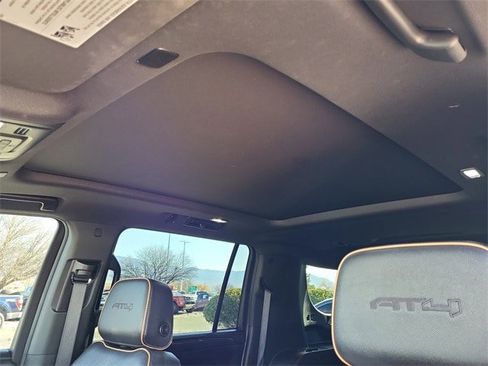 Used 2024 GMC Yukon XL AT4 image 21