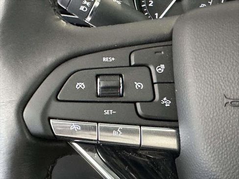 Certified 2025 Cadillac XT6 Premium Luxury w/ Technology Package image 34