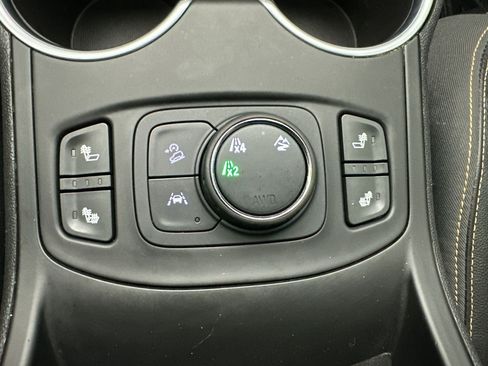 Certified 2020 GMC Terrain SLT w/ Preferred Package AWD/4WD image 20