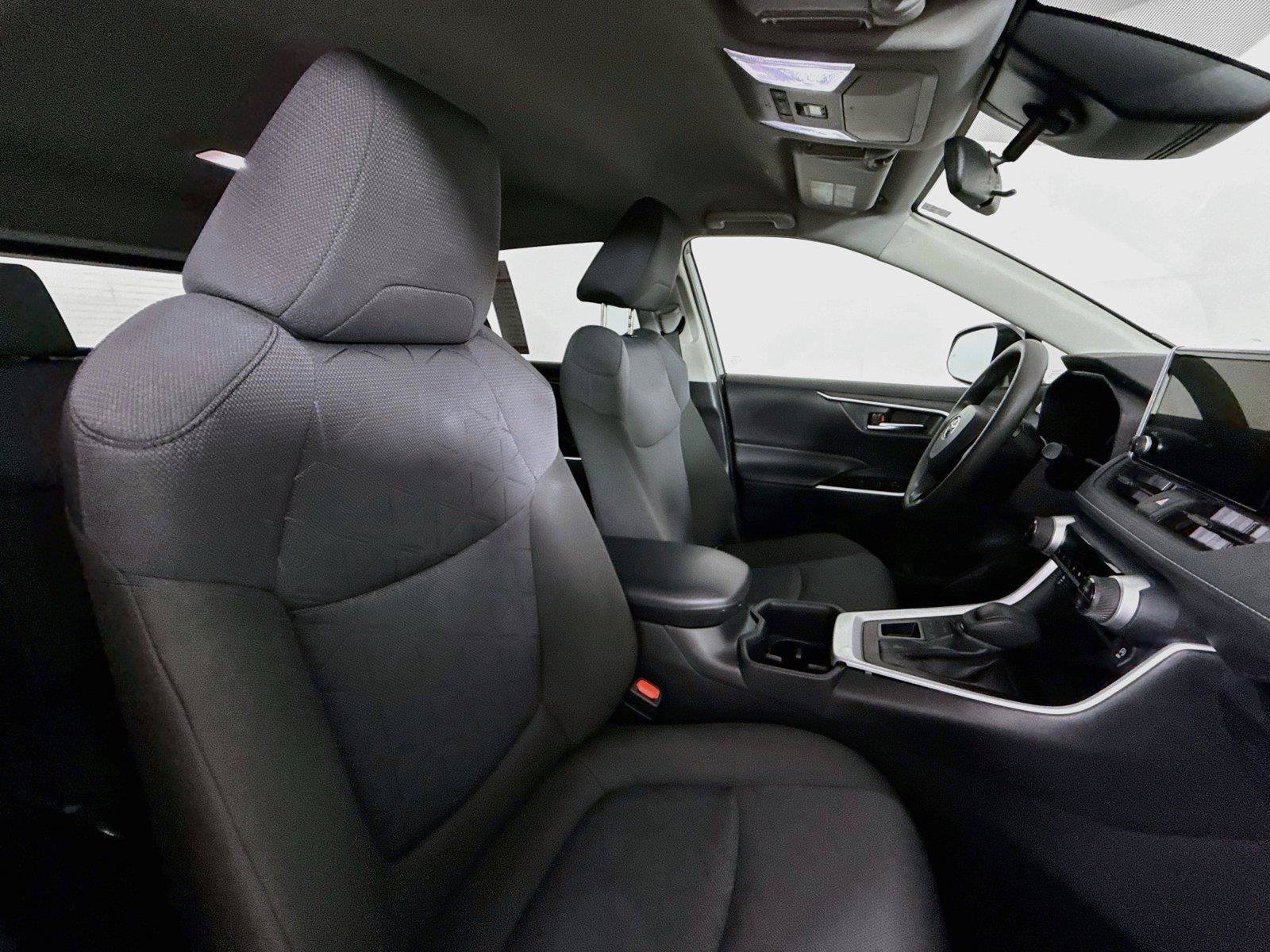 Certified 2025 Toyota RAV4 XLE AWD/4WD image 41