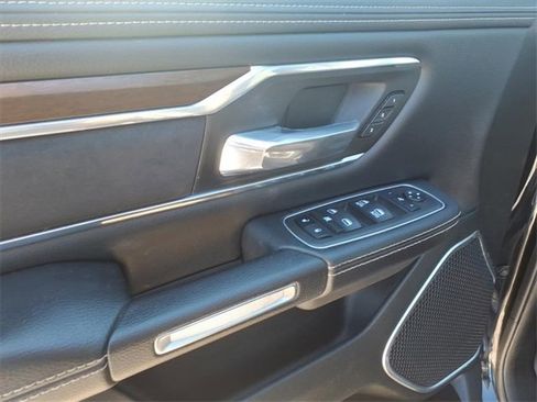 Used 2022 RAM 1500 Laramie image 10