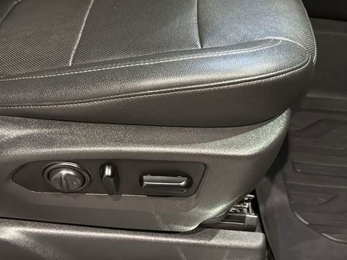 Used 2021 GMC Sierra 1500 SLT w/ SLT Premium Package image 13