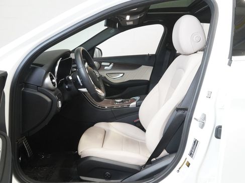 Certified 2020 Mercedes-Benz C 300 4MATIC Sedan image 11