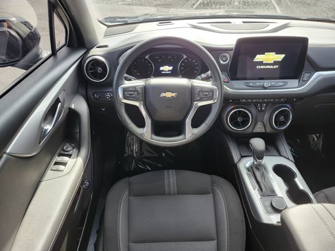 Used 2024 Chevrolet Blazer LT w/ Convenience Package FWD image 26