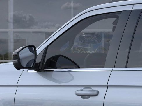 New 2026 Ford Expedition Active AWD/4WD image 20