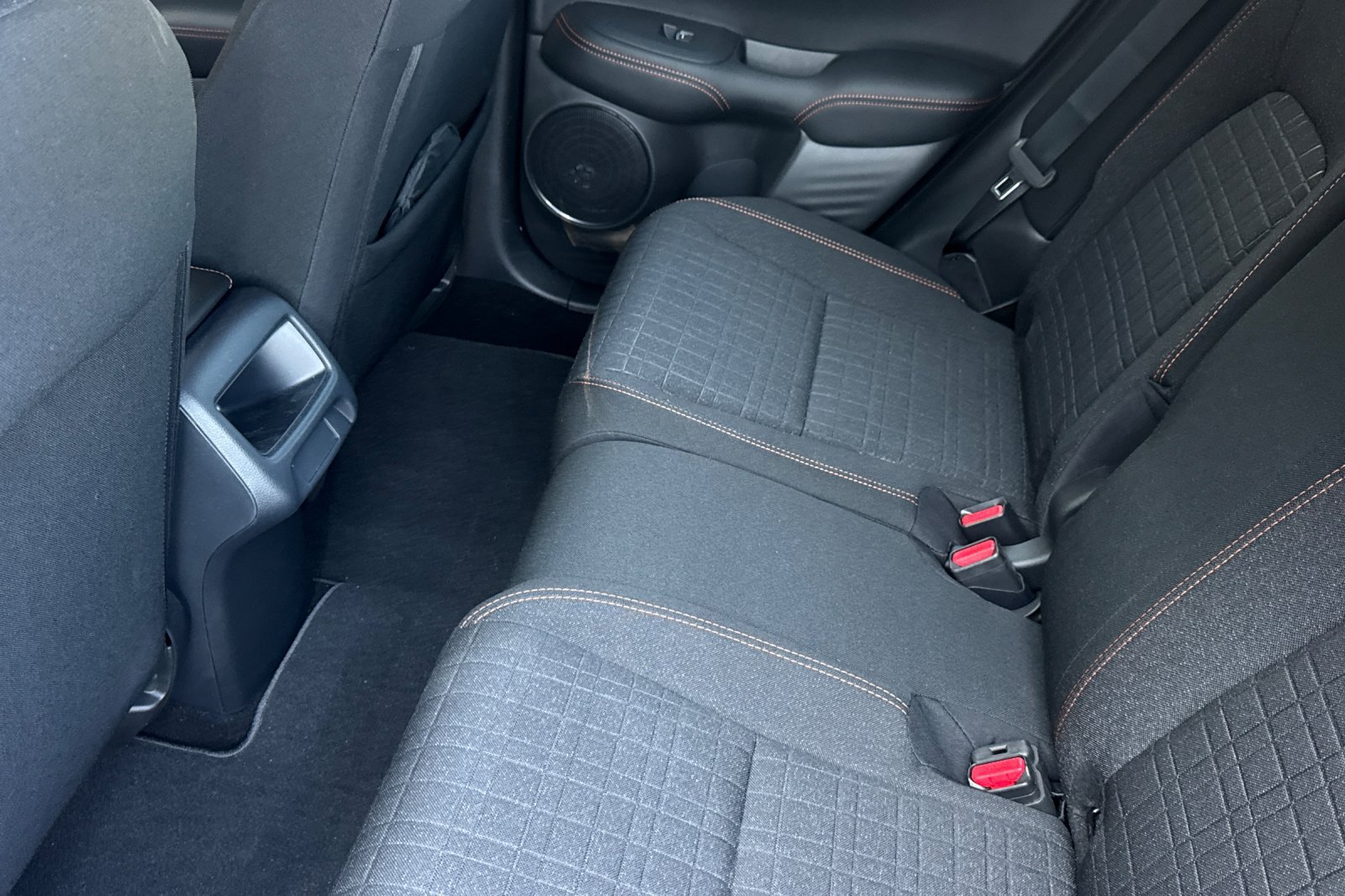 Certified 2025 Honda HR-V Sport image 8