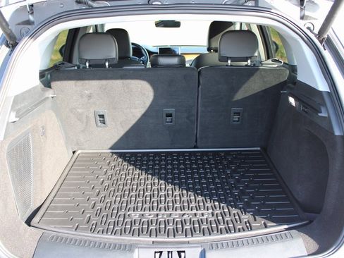 Used 2021 Lincoln Corsair Reserve w/ Equipment Group 201A image 34