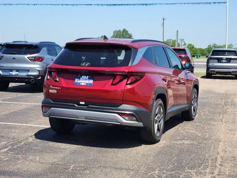 Used 2025 Hyundai Tucson SEL FWD image 7