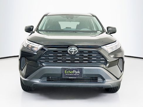 Used 2025 Toyota RAV4 LE image 2