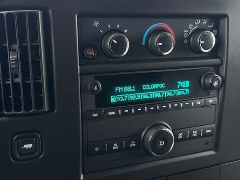 Certified 2023 Chevrolet Express 3500 Extended w/ Driver Convenience Package image 21