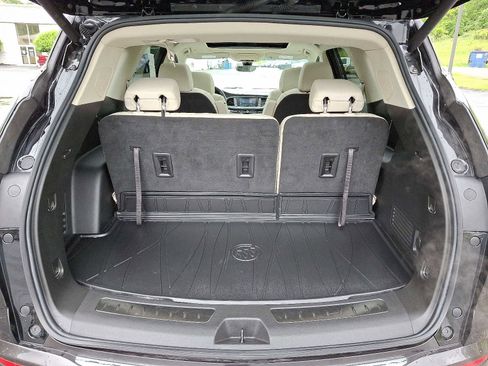 Used 2023 Buick Enclave Premium w/ Experience Buick Package image 29