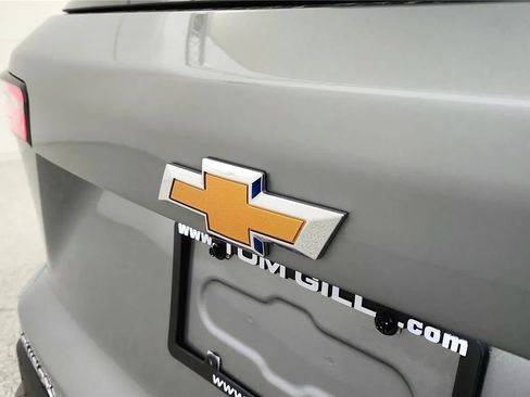 Used 2026 Chevrolet Equinox LT FWD image 16
