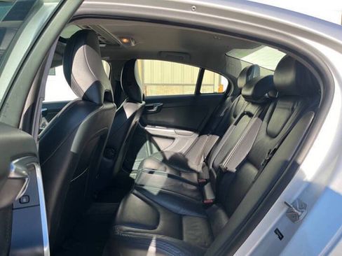 Used 2014 Volvo S60 T5 FWD image 19