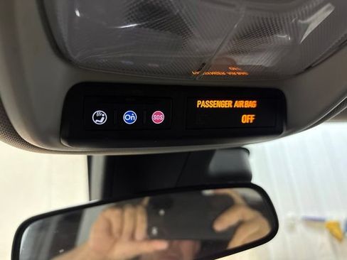 Used 2020 Buick Encore GX Select FWD image 29
