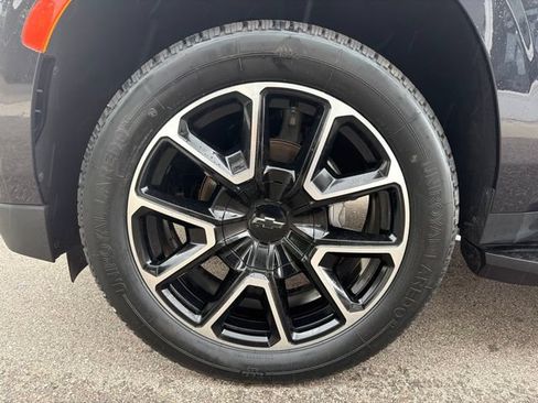 Certified 2023 Chevrolet Tahoe RST w/ Luxury Package AWD/4WD image 10