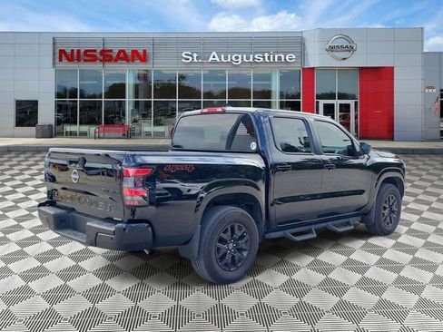 Certified 2023 Nissan Frontier SV w/ Midnight Edition Package AWD/4WD image 2