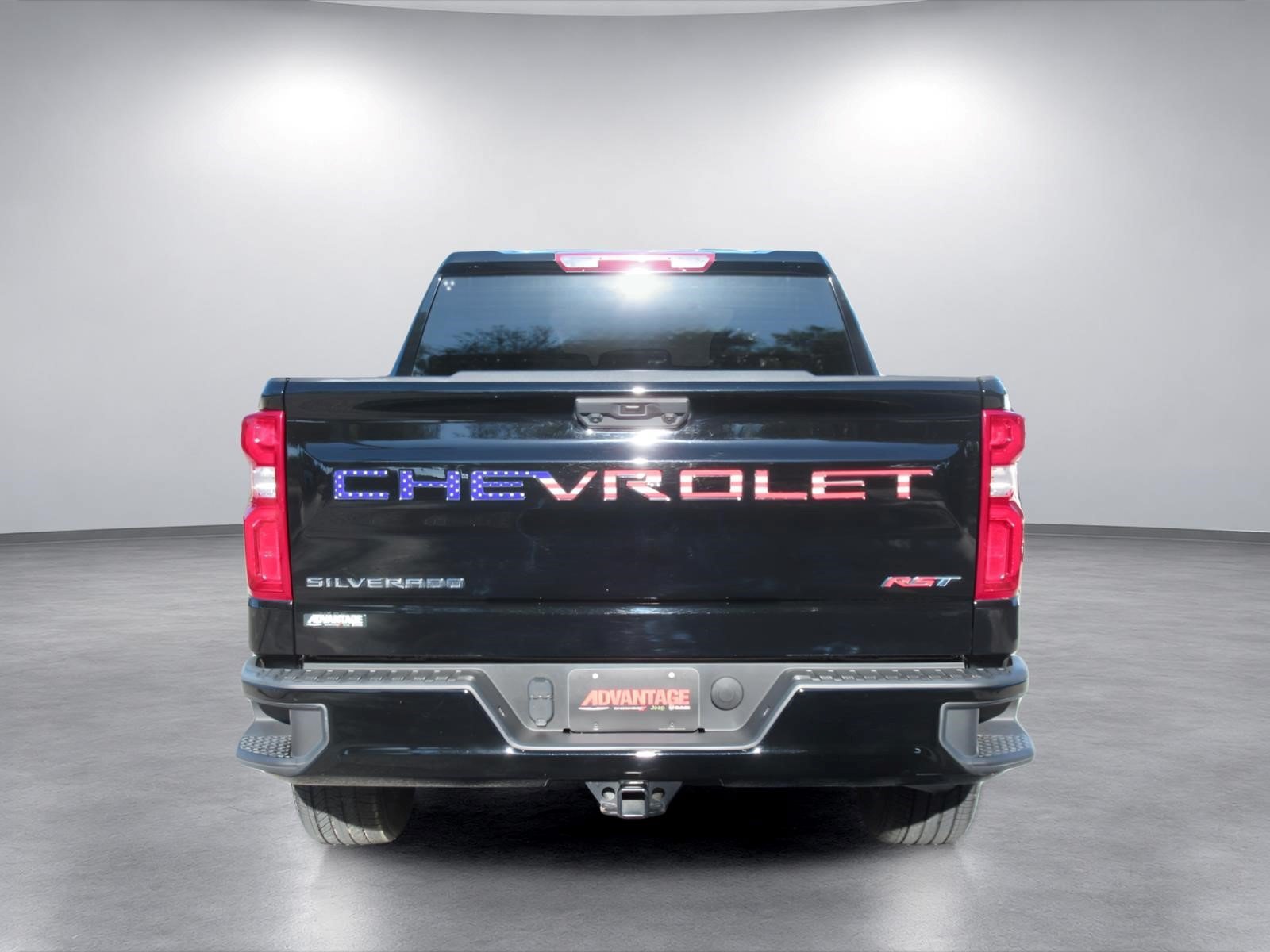 Used 2023 Chevrolet Silverado 1500 RST RWD image 6