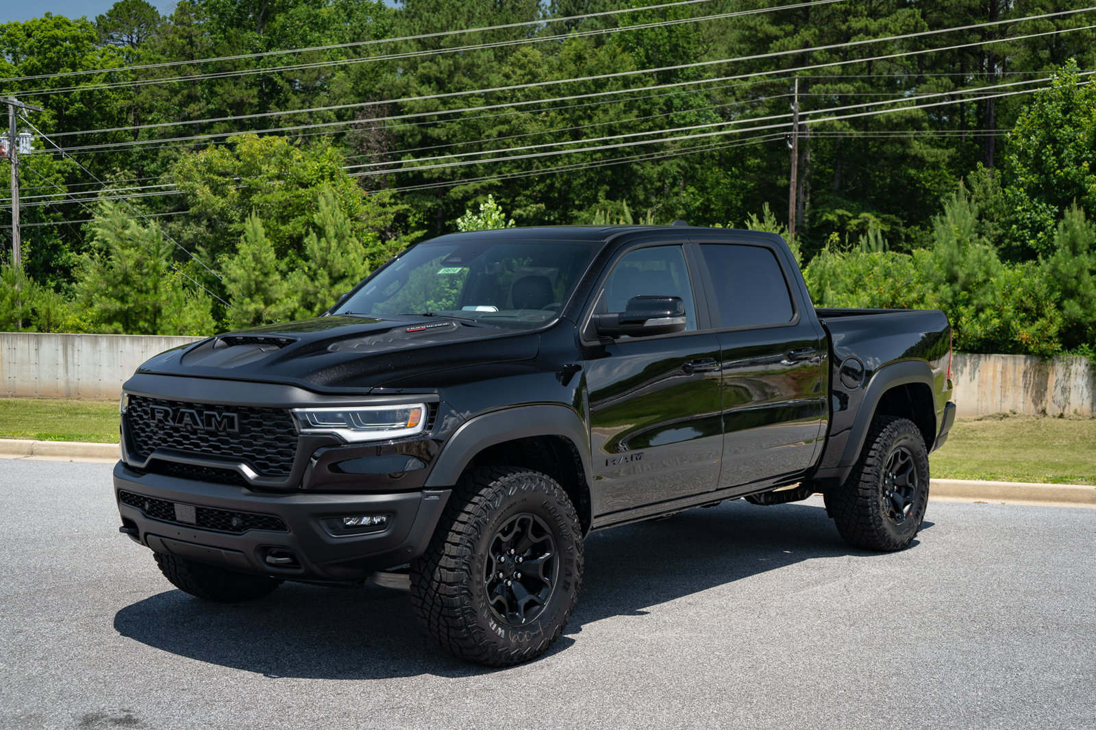 New 2026 RAM 1500 RHO w/ RHO Level 1 Equipment Group AWD/4WD image 10
