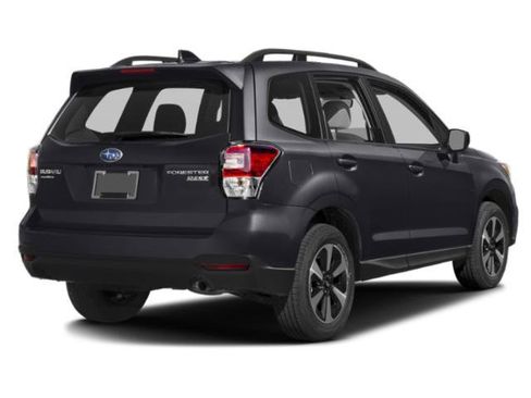 Used 2018 Subaru Forester 2.5i Premium w/ All-Weather Package AWD/4WD image 5