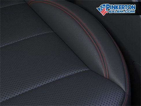 New 2026 Chevrolet Trax RS w/ Sunroof Package image 21