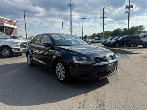 Used 2011 Volkswagen Jetta SE FWD image 7