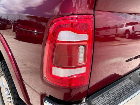 Used 2022 RAM 2500 Laramie w/ Protection Group AWD/4WD image 31