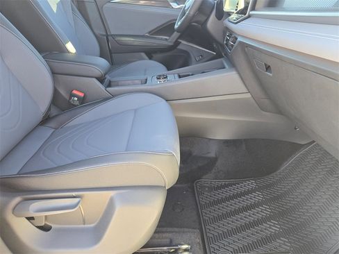 New 2026 Volkswagen Tiguan SE R-Line image 12