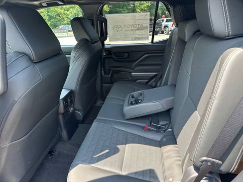 New 2026 Toyota 4Runner TRD Sport Premium AWD/4WD image 15