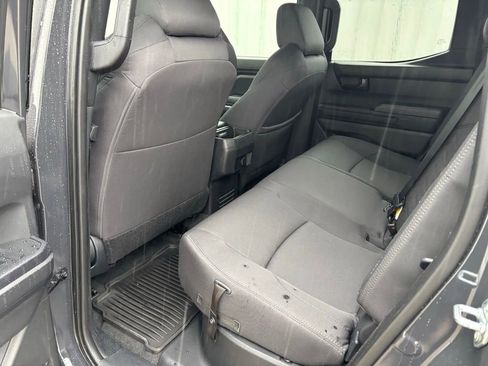 Used 2025 Toyota Tacoma SR5 image 28