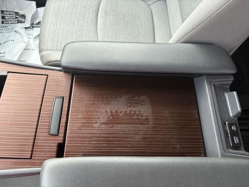 Used 2021 Toyota Sienna LE image 14