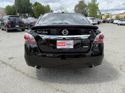 Used 2015 Nissan Altima 2.5 S w/ Special Edition Package image 4