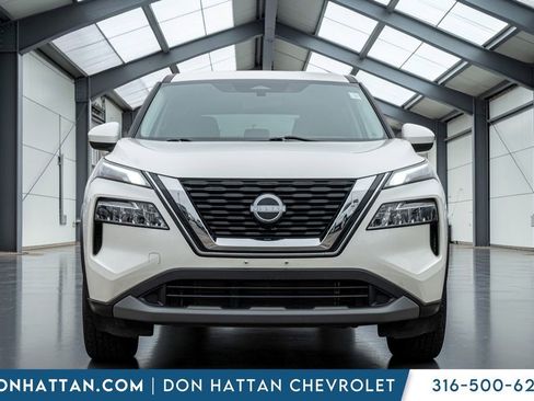 Used 2023 Nissan Rogue SV image 35