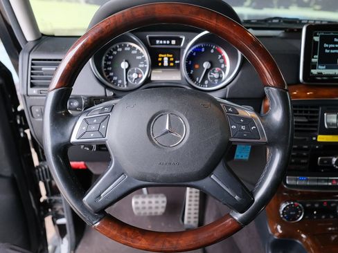 Used 2014 Mercedes-Benz G 550 image 16