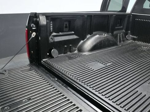 Used 2016 Ford F150 XLT w/ Equipment Group 302A Luxury AWD/4WD image 23