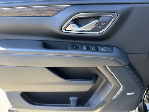 Used 2022 Chevrolet Tahoe Premier image 14