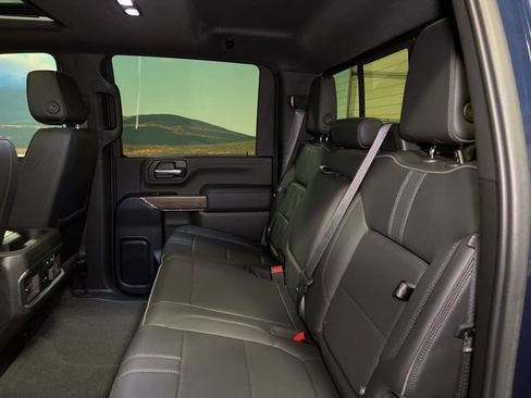 Used 2022 Chevrolet Silverado 3500 High Country w/ Z71 Off-Road Package image 62