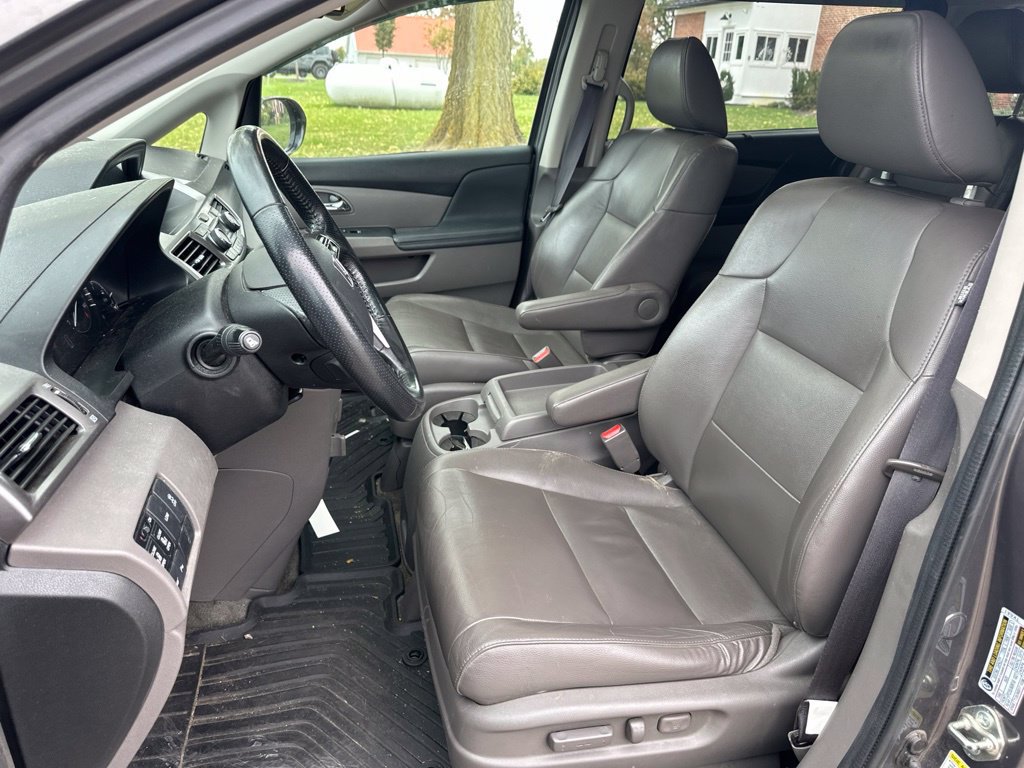 Used 2015 Honda Odyssey Touring image 17