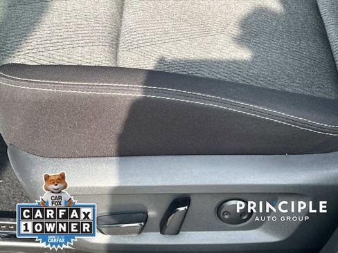 Used 2024 Nissan Rogue SV image 17