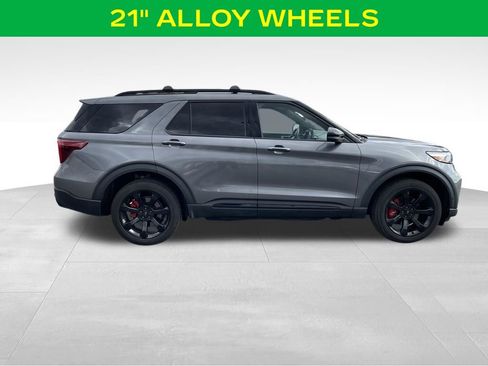 Used 2022 Ford Explorer ST w/ Equipment Group 401A image 6