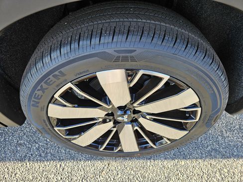 New 2026 Mitsubishi Outlander image 11