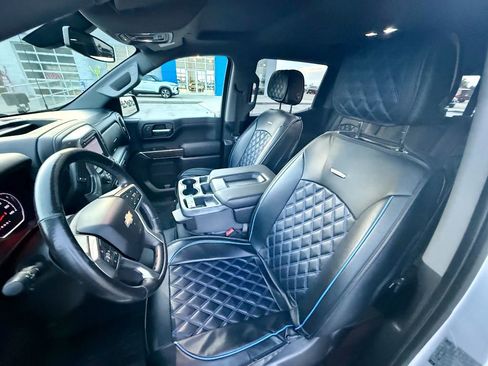 Used 2019 Chevrolet Silverado 1500 LT w/ All-Star Edition image 18