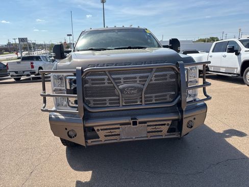 Used 2023 Ford F250 XLT w/ Tremor Off-Road Package image 2