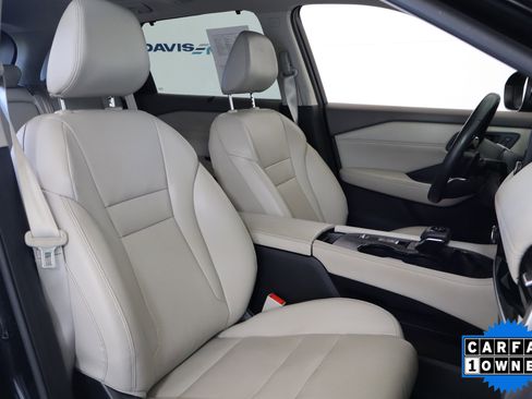 Used 2023 Nissan Rogue SL w/ SL Premium Package image 19