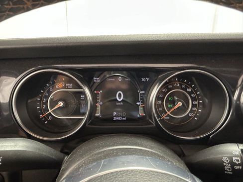 Used 2023 Jeep Wrangler Unlimited Rubicon 392 image 17