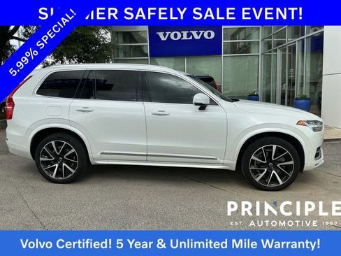 Certified 2023 Volvo XC90 B6 Plus AWD/4WD image 3